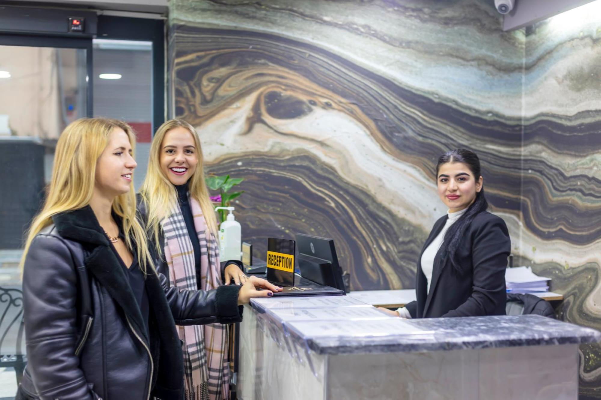 Dem Premium Hotel - Round Trip Airport Service - Istanbul International Airport Arnavutkoy Eksteriør bilde